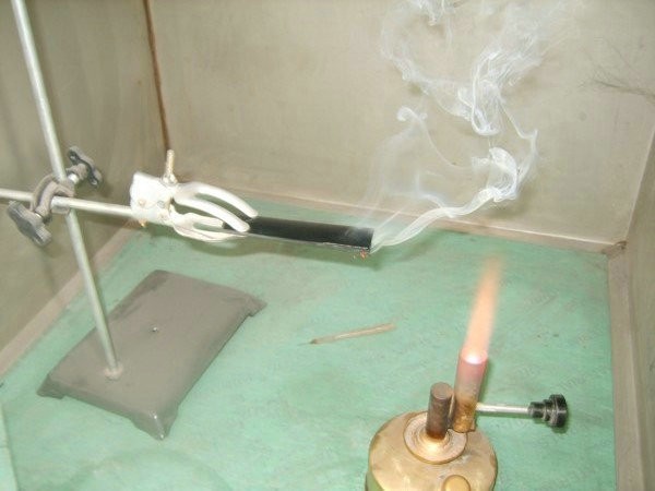 實驗設備
